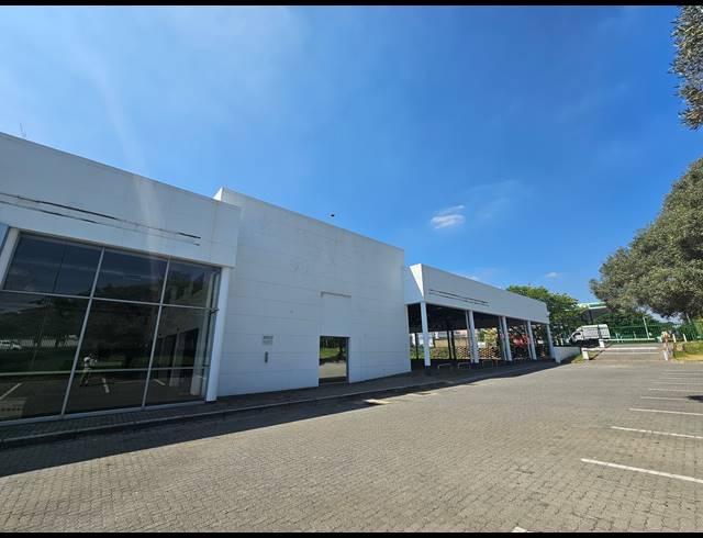 4,695M² SHOWROOM TO LET IN BRUMA